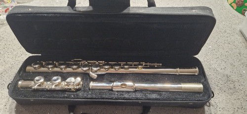Bentley student flute