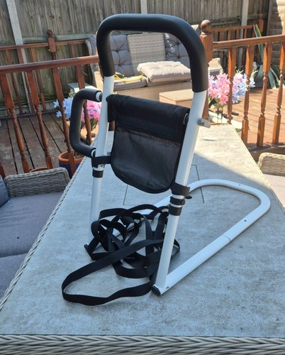 Bed rail for elderly adults - ,