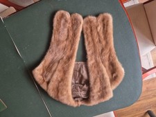 vintage blonde real fox fur stole with a small inside pocket feature pre owned