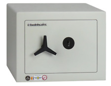 CHUBBSAFES Homevault S2 Burglary Resistant Safe 4,000 Rated 25 key operated