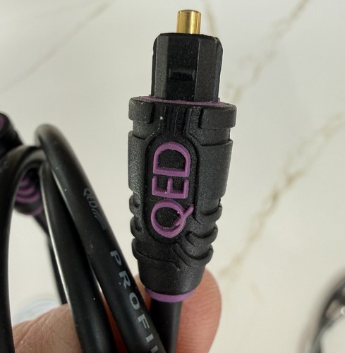 Qed toslink optical cable - optical,