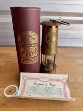 Vintage E. Thomas & Williams