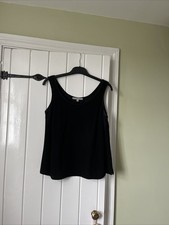 CHESCA Special Occasion/ Party Style Sleeveless Black Top Size 16