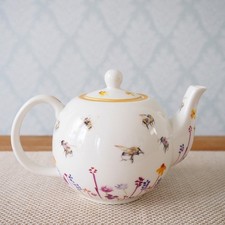 Lesser And Pavey Busy Bees Teapot New But With A Slight Crack Inside The Lid