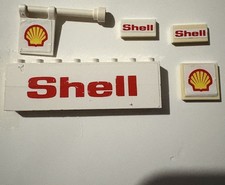 Vintage LEGO Shell Gas Station