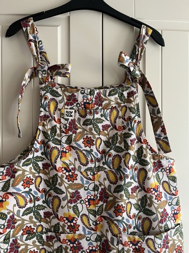 Lucy yak gorgeous - &,