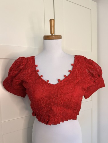 Stunning red embroidered - red,