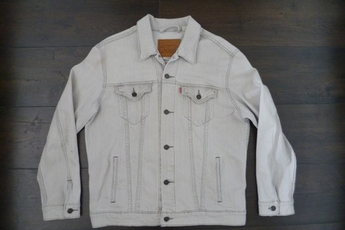 Levis type iii light - levis,