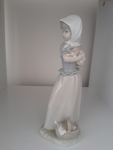 Lladro nao girl - lladro,