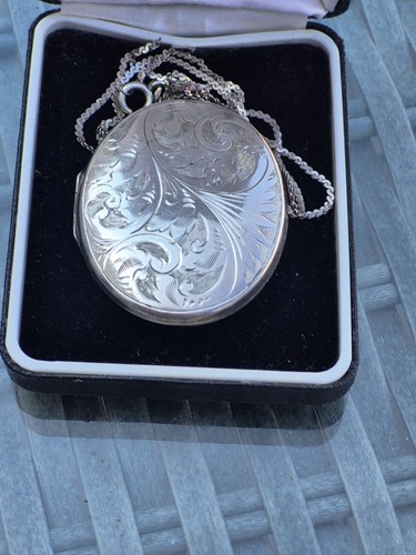 Large sterling silver locket - large,
