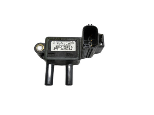 Pressure sensor differential - pressure,