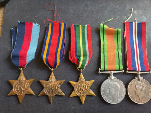 Group 5 medals - of,