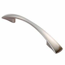 Fingertip Waisted Flat Bow Cupboard Pull Handle