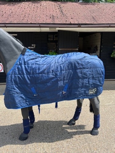 Masta lightweight stable rug