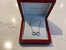 Hot diamonds infinity - diamonds,