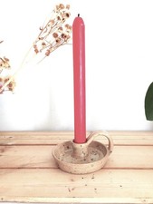 Wee Willie Winkie style