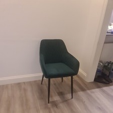 dining room chairs x 4 new