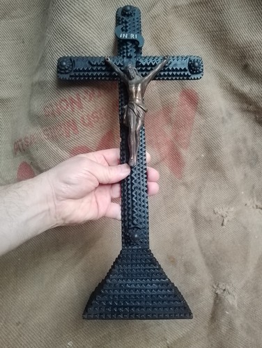 Antique tramp art - tramp, crucifix