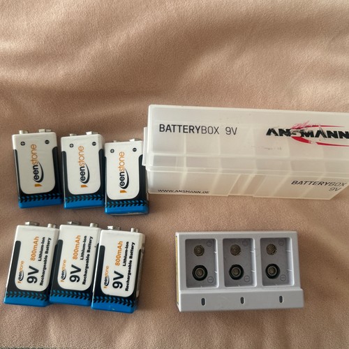 Six rechargeable 9v - six,