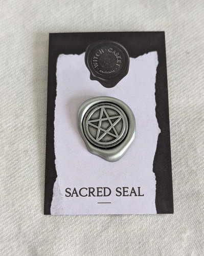 Witch casket exclusive enamel - witch,