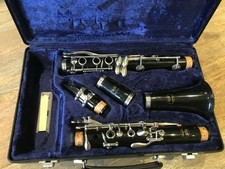 BOOSEY AND HAWKES  REGENT 11