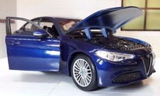 Alfa Romeo Giulia 2017 Veloce V6 Burago 21080 Diecast Detailed 1:24 Scale Model