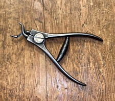 VINTAGE WILKINSONS TOOLS 6”