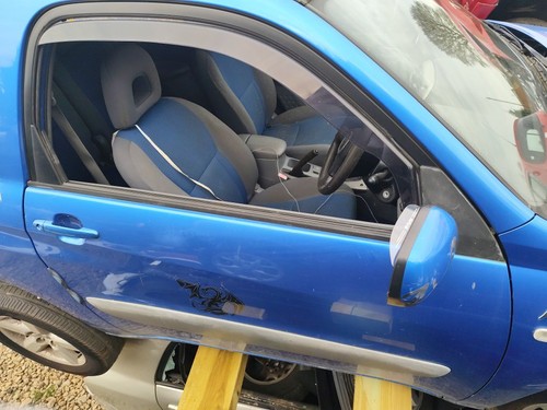 Toyota rav4 door 2000 - door, 2000-2005