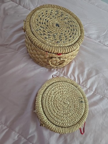 Vintage straw sewing - straw,