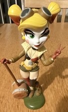 Harley Quinn DC Comics Bombshells statue Cryptozoic (unboxed new condition)