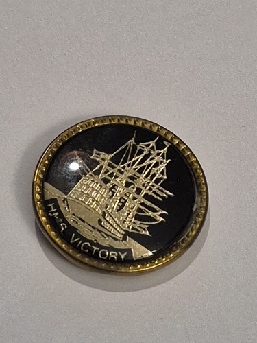 Vintage hms victory - hms, badge