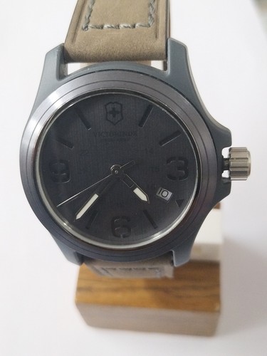 Victorinox swiss army grey - victorinox,