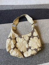 *BIG BUDDHA Tan FLORAL