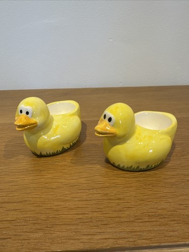 Ceramic yellow duck chick - yellow,