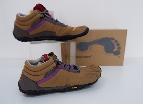 Vibram five fingers - five,