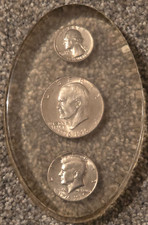 1976 Coin Trio Paper Weight -