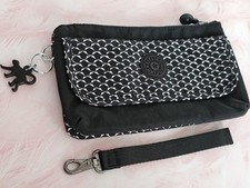 Kipling Small Black and White