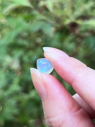 Opal precious white rainbow - opal,