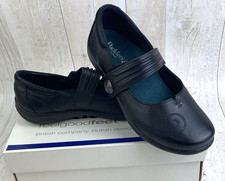 Padders Black Leather Shoes