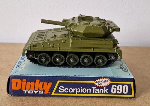 Dinky 690 scorpion military - dinky,