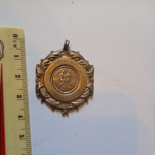 Medal 100 yards under - medal,