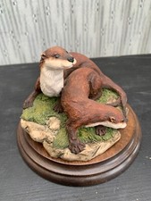Country Artists Pair of Otters