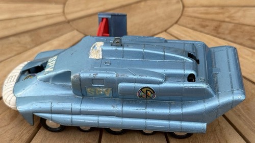 Dinky 104 captain scarlet spv - dinky,