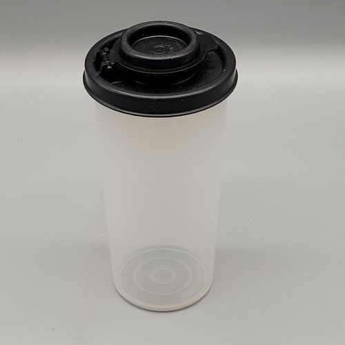 Tall tupperware - 4.5",