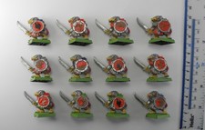 12 SKAVEN CLANRATS Plastic