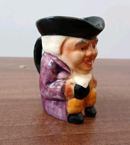Miniature toby jug shorter and - miniature,