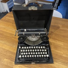 Underwood Standard Portable Typewriter Four Bank made in USA 1930