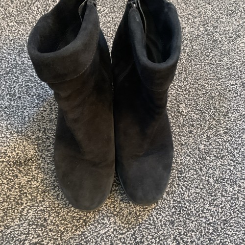 Russel and bromley black suede - black,