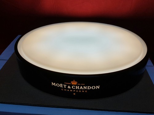 Moet chandon champagne - champagne, oval