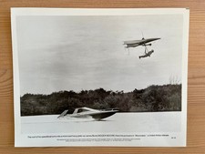 MOONRAKER Original 1979 Movie Still 8"x10" James Bond 007 Roger Moore M-18